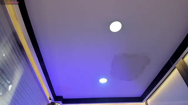 Snapshot of GemmaBrown chatting on 04/11/26, 01:04 GemmaBrown online show from 04/11/26, 01:04