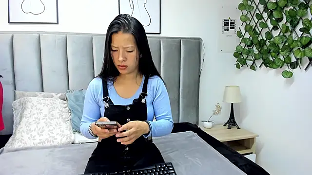 double temptation  online show from 02/25/26, 12:37