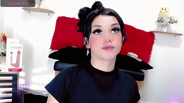 Snapshot of NathalialLooes chatting on 03/02/26, 01:19 NathalialLooes online show from 03/02/26, 01:19