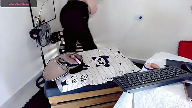 NathalialLooes online show from 03/03/26, 05:35