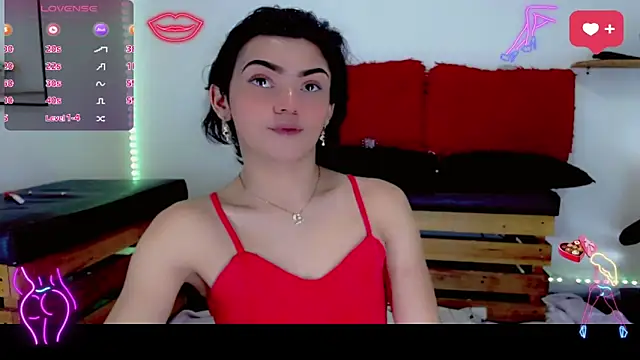 NathalialLooes online show from 03/18/26, 05:43