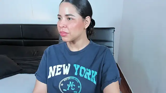 AshlyViper online show from 02/06/26, 10:57