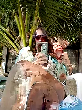 Snapshot of Alexdevil92 chatting on 02/24/26, 01:25 Alexdevil92 online show from 02/24/26, 01:25