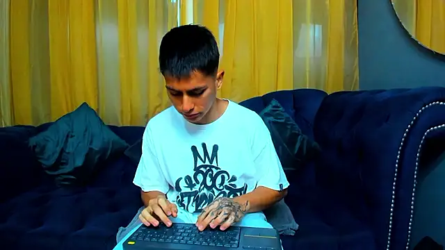 Aron pulse online show from 03/30/26, 01:23