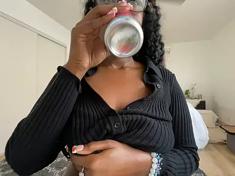 Snapshot of Anadia_Starr chatting on 03/01/26, 12:45 Anadia Starr online show from 03/01/26, 12:45