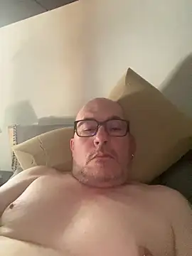 Pimouss01000 online show from 06/18/26, 01:37