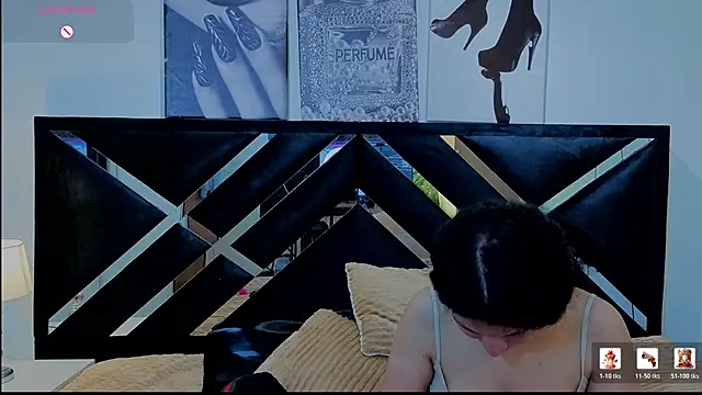 Zoe-yanin online show from 04/04/26, 06:49