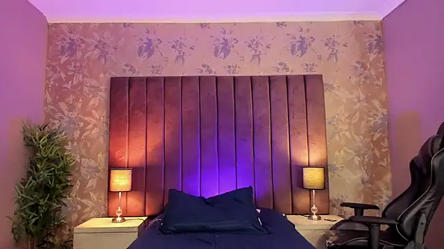 sophiegriffin online show from 04/04/26, 01:19