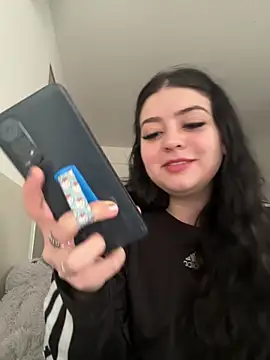 lolaaculaa online show from 05/16/26, 05:56