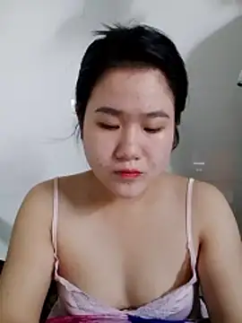 Baby-sweetboobs20 online show from 04/09/26, 01:38