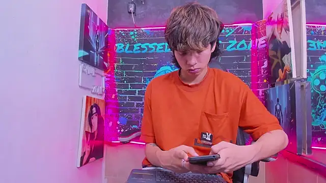 Snapshot of Jack_Wesker_1 chatting on 02/15/26, 05:15 Jack Wesker 1 online show from 02/15/26, 05:15