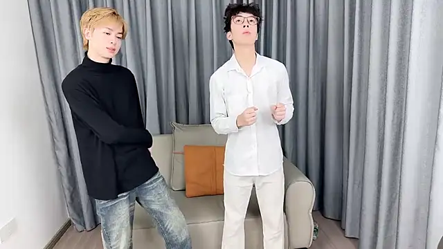 No 1MiaoMiao-Kk online show from 02/22/26, 11:31