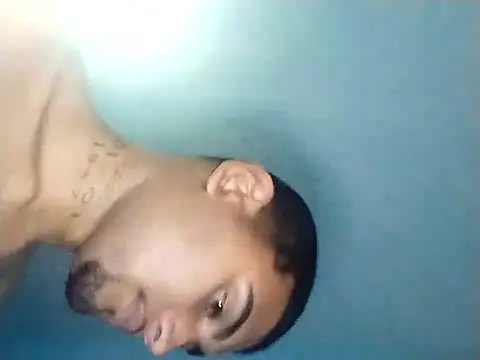 MickeySexyyy online show from 05/17/26, 10:39