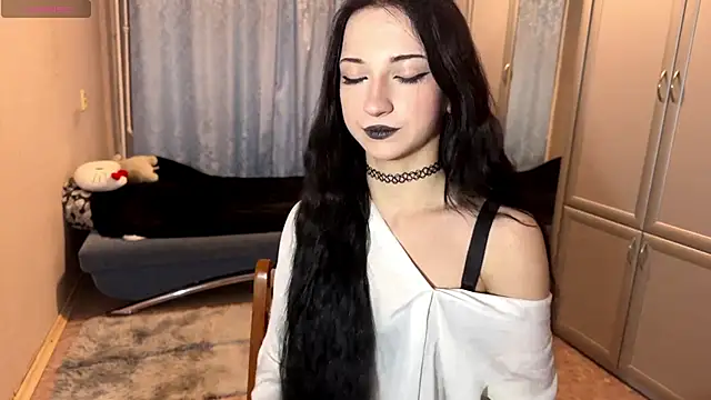 UrBabeLuna online show from 02/21/26, 03:57