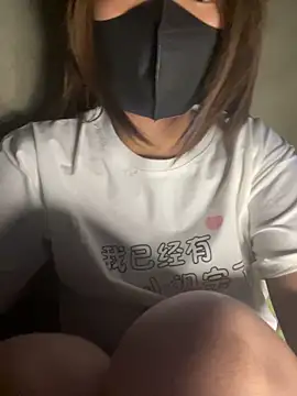 Snapshot of Violin_xue chatting on 02/17/26, 06:47 Violin xue online show from 02/17/26, 06:47