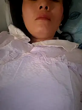 Snapshot of Baby-loveass69 chatting on 02/14/26, 12:18 Baby-loveass69 online show from 02/14/26, 12:18