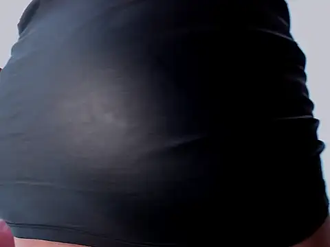 KENDRA-HONEY online show from 04/10/26, 01:49