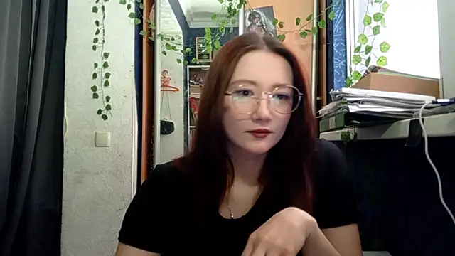 PhoebePalmer online show from 04/10/26, 02:55