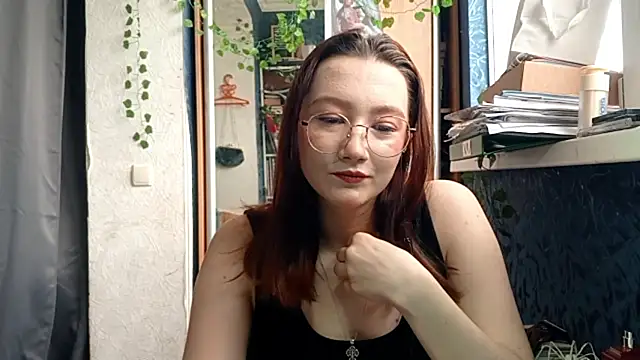 PhoebePalmer online show from 04/18/26, 11:25