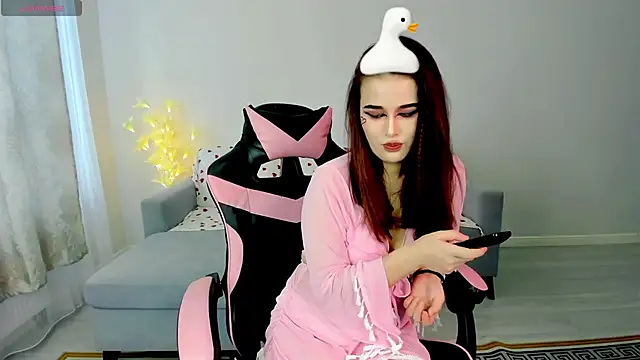 Snapshot of ayamasun chatting on 02/22/26, 04:02 ayamasun online show from 02/22/26, 04:02