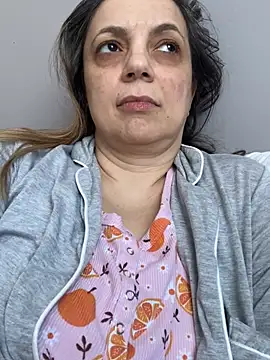 Snapshot of ShyFlameLive chatting on 02/02/26, 03:44 ShyFlameLive online show from 02/02/26, 03:44