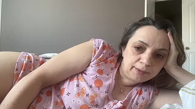 Snapshot of ShyFlameLive chatting on 02/19/26, 03:41 ShyFlameLive online show from 02/19/26, 03:41