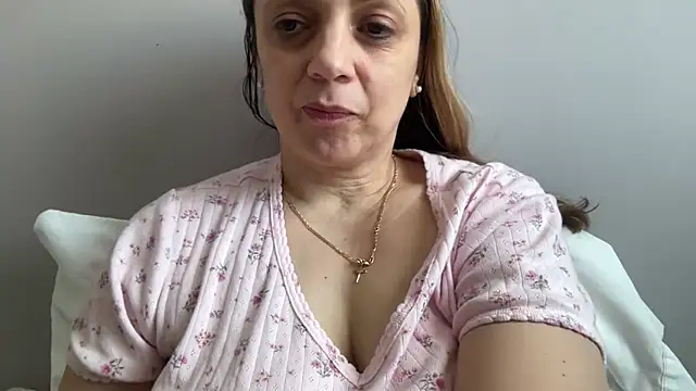 Snapshot of ShyFlameLive chatting on 02/26/26, 05:12 ShyFlameLive online show from 02/26/26, 05:12