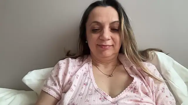 Snapshot of ShyFlameLive chatting on 02/28/26, 12:28 ShyFlameLive online show from 02/28/26, 12:28