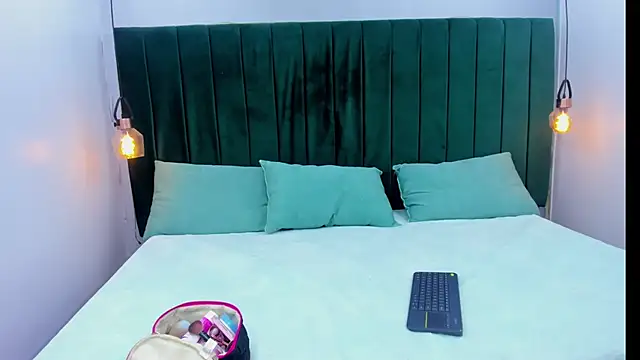 Amber-Horney online show from 03/24/26, 01:38