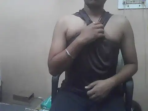 chocolatesboy143 online show from 05/23/26, 05:06
