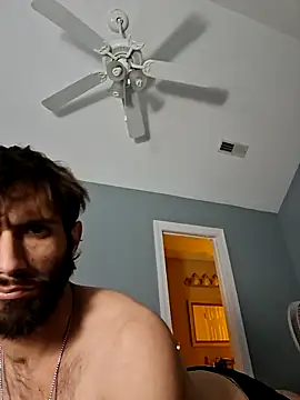 Snapshot of TrndSettr chatting on 02/09/26, 10:47 TrndSettr online show from 02/09/26, 10:47