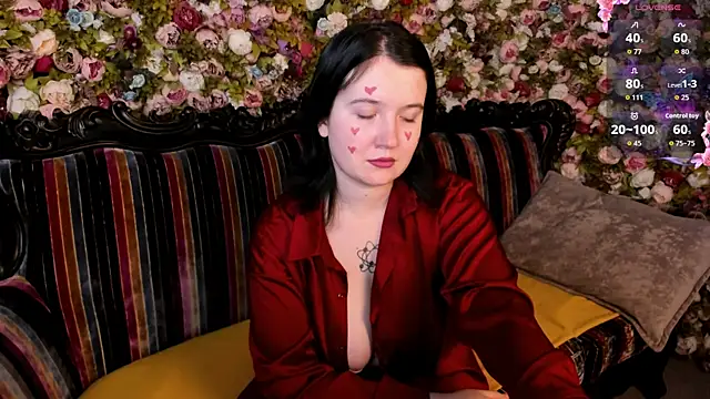 Snapshot of MollySoShy chatting on 02/13/26, 05:14 MollySoShy online show from 02/13/26, 05:14