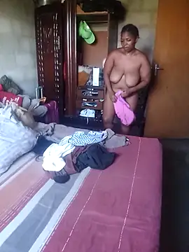 CurvyCutiexx3 online show from 02/19/26, 11:39