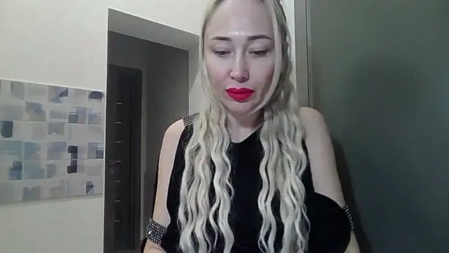 Snapshot of NanaGold2992 chatting on 03/02/26, 05:08 NanaGold2992 online show from 03/02/26, 05:08