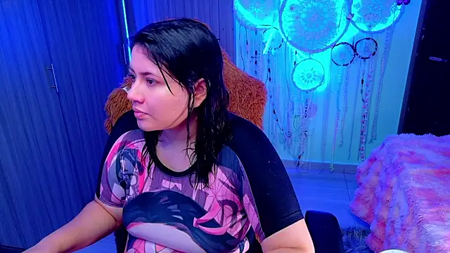 Snapshot of ALIS_E_G chatting on 02/07/26, 05:38 ALIS E G online show from 02/07/26, 05:38