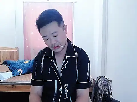 wwwhh777 online show from 04/12/26, 03:55