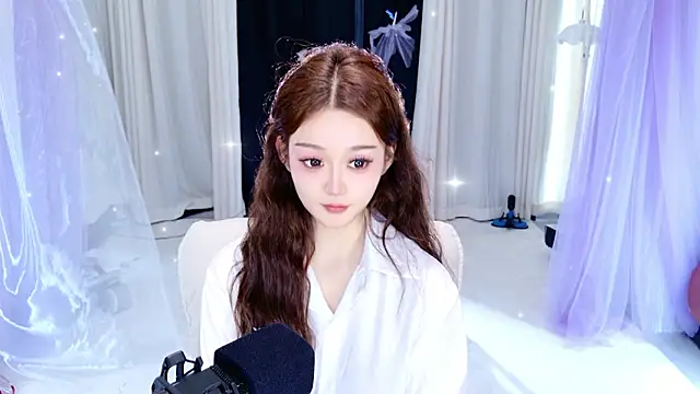 Dancer Lucky-Nini online show from 02/20/26, 06:48