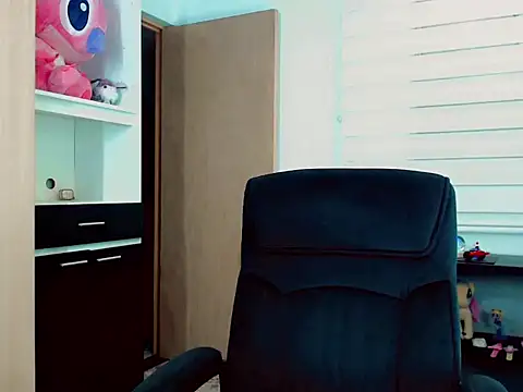 duvisex19 online show from 03/31/26, 08:42