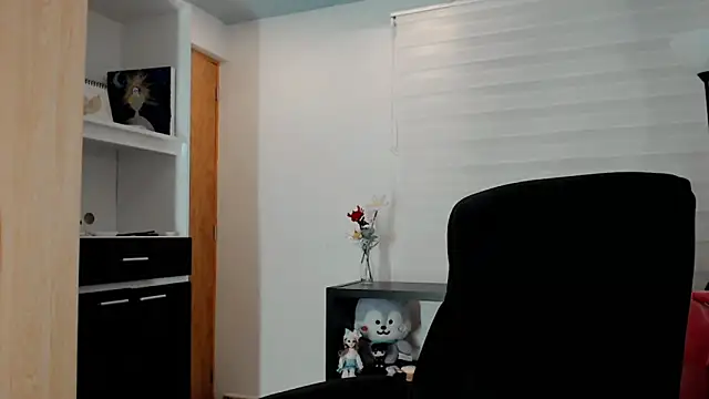 duvisex19 online show from 05/13/26, 03:26