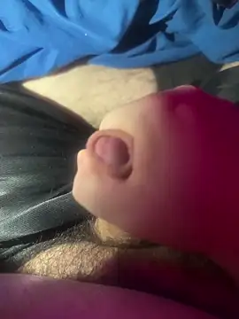 Snapshot of mmmdaddy69666 chatting on 02/13/26, 02:40 mmmdaddy69666 online show from 02/13/26, 02:40