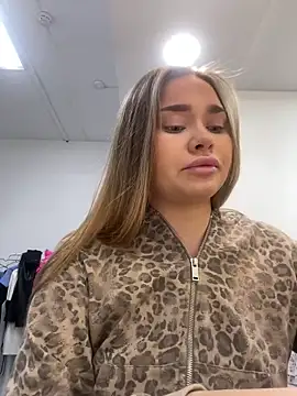 MonicaWestt online show from 02/27/26, 06:24