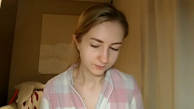 BluueSilk online show from 02/04/25, 06:25