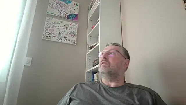 Snapshot of doudou310 chatting on 02/03/26, 08:19 doudou310 online show from 02/03/26, 08:19