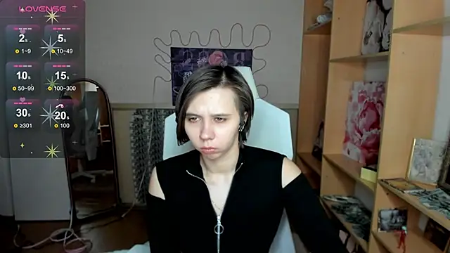 Snapshot of Scarlet_Sirenn chatting on 02/24/26, 08:34 Scarlet Sirenn online show from 02/24/26, 08:34