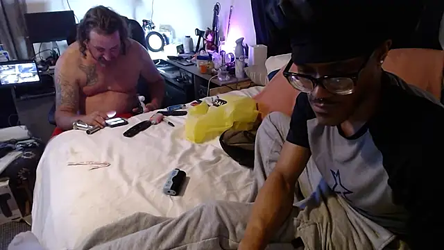 Snapshot of vexahleah chatting on 07/02/26, 05:02 vexahleah online show from 07/02/26, 05:02