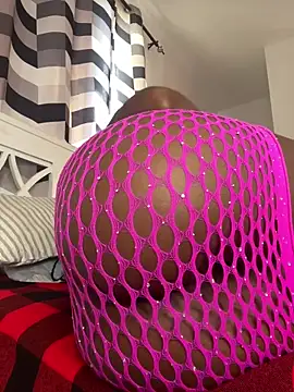 Snapshot of SluttyEll chatting on 02/27/26, 12:16 SluttyEll online show from 02/27/26, 12:16