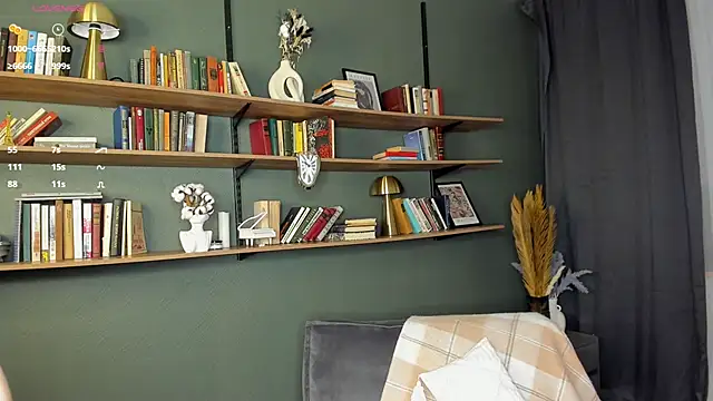 Snapshot of JuliannaLeiding chatting on 02/16/26, 07:10 JuliannaLeiding online show from 02/16/26, 07:10