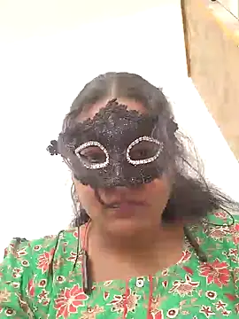 Tamil Shalini12 online show from 07/30/26, 02:10