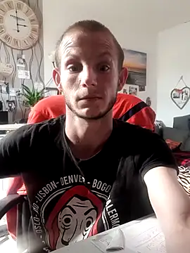 Snapshot of Jungspund25- chatting on 07/19/26, 01:59 Jungspund25- online show from 07/19/26, 01:59