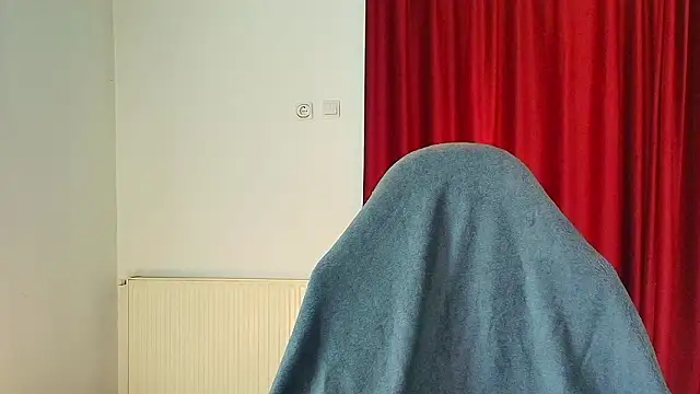 Snapshot of Angel-Kisss chatting on 02/08/26, 05:11 Angel-Kisss online show from 02/08/26, 05:11